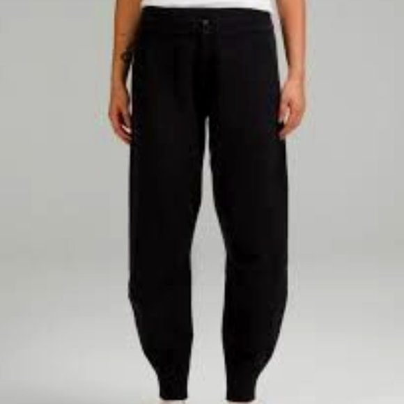 Lululemon - Black Cotton-Cashmere Knit Mid-Rise Jogger - Size 2 - Picture 3 of 12